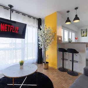  Appartement Le Celeste - Hypercentre Parking Et Netflix Gratuits Proche Tramway Et Parc De La Tete D'or France